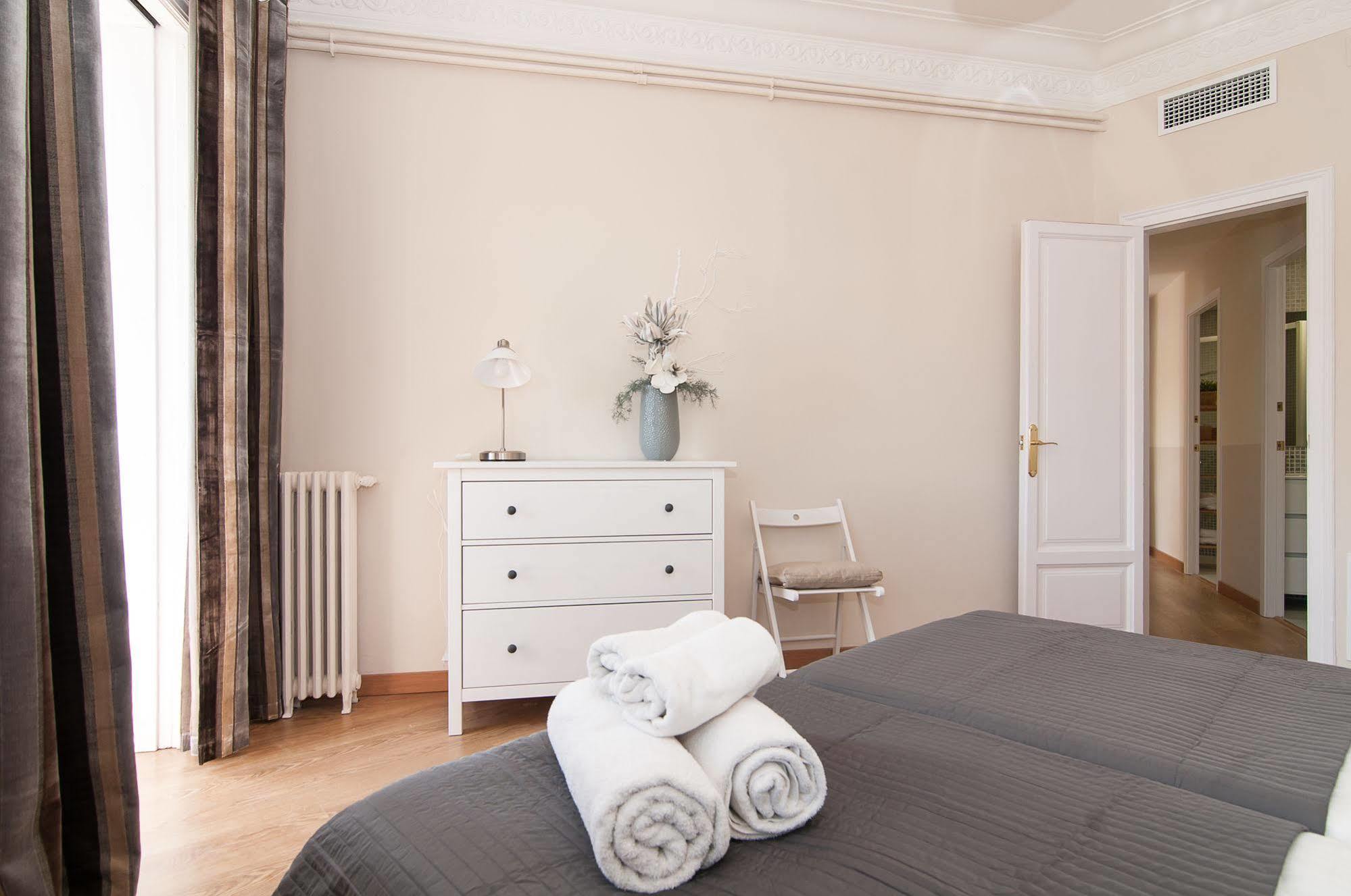 Weflating Passeig De Gracia Apartamento